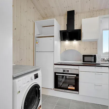 2 Bedroom Lovely In Casa vacanze Skjern